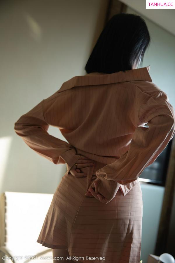 一颗甜蛋黄a  [XiuRen]高清写真图 2021.12.28 No.4393 一颗甜蛋黄a第29张图片
